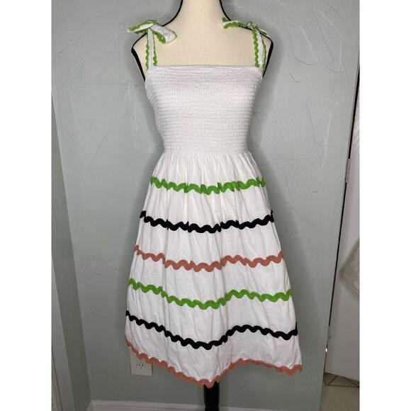 Area Stars Carmen Dress - Picture 2 of 10